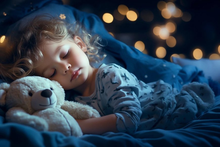 Character Series-Realistic Depiction of Life-Little Girl is Sleeping in the Bed